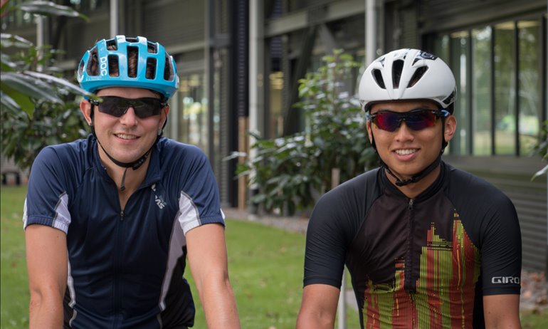 Young Kiwi cyclists launch innovative hypotonic sports drink